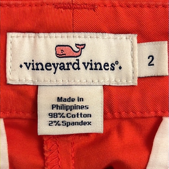 Vineyard Vines ladies shorts - Picture 3 of 4